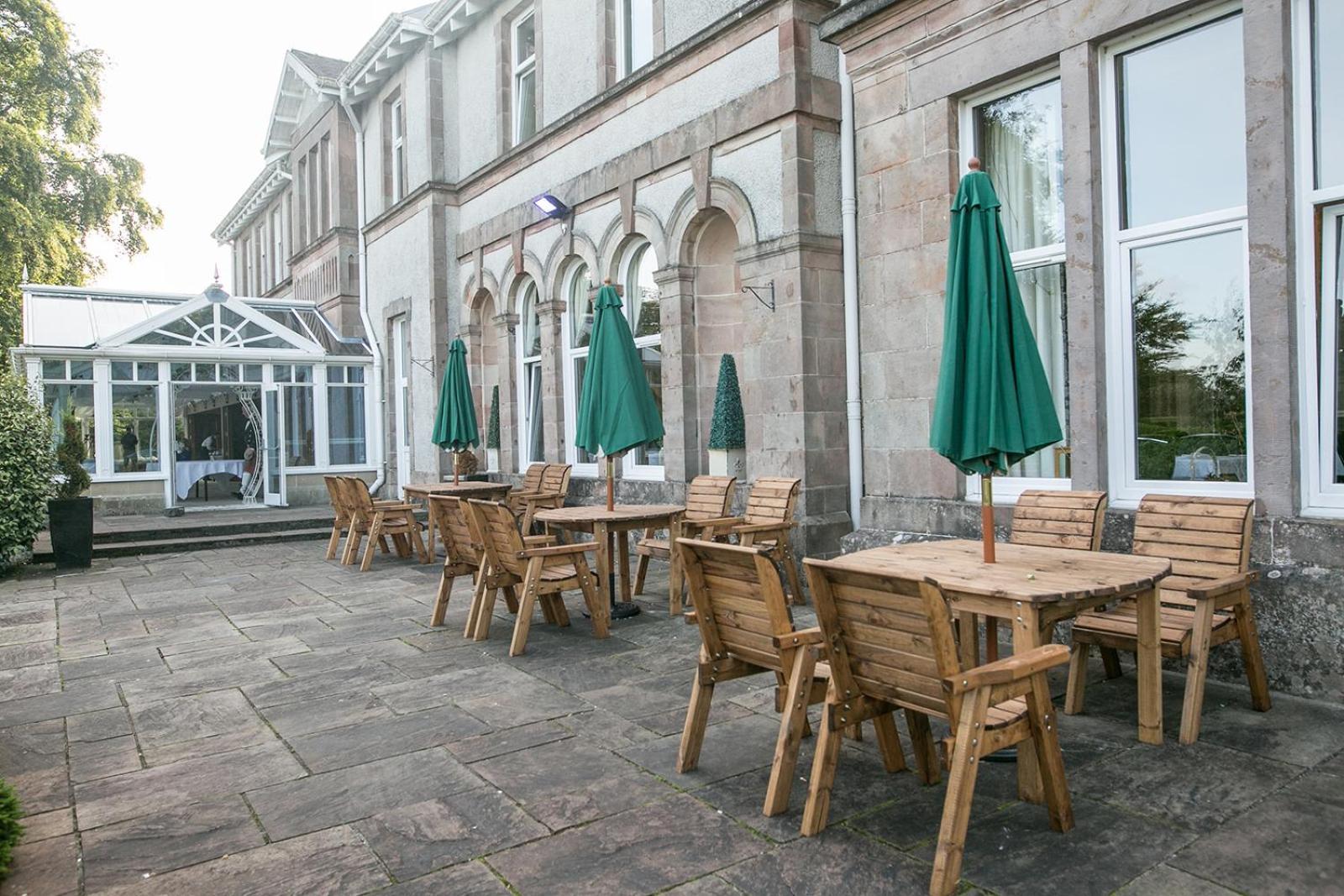 Rosslea Hall Hotel Rhu Exterior foto